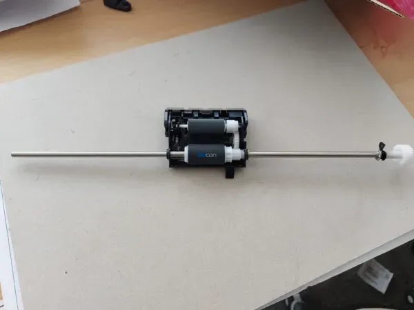 Conjunto De Rodillos De Separación Del ADF Brother D002BK001 MFC-T4500DW / MFC-J5330DW / MFC-J5335DW / MFC-J5930DW ADF Roller Separation Assembly